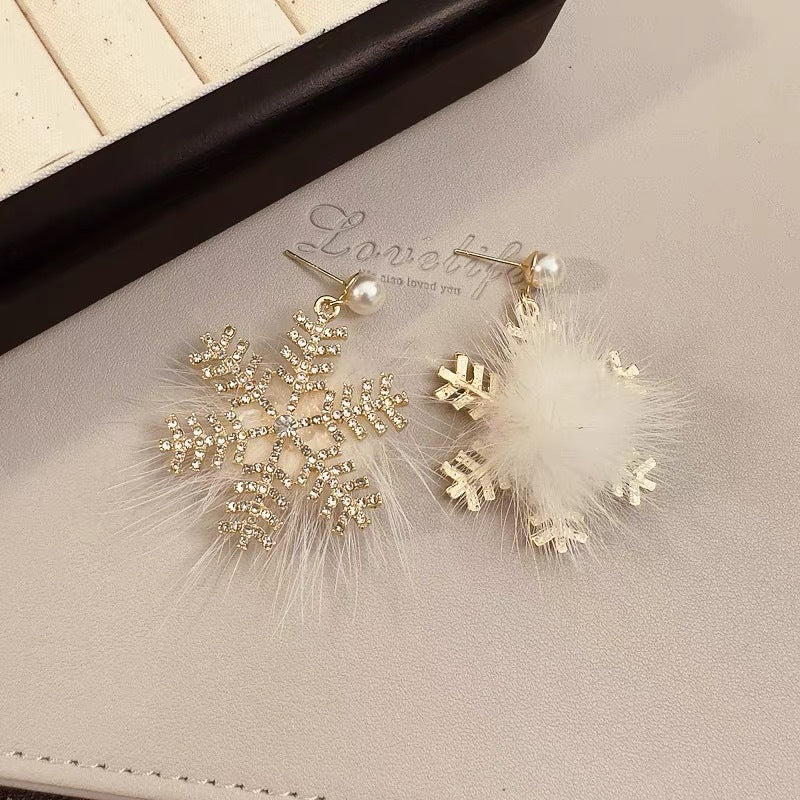 Christmas Snowflake Earrings Women's Full Diamond Pearl Plush Earrings - Zambeel