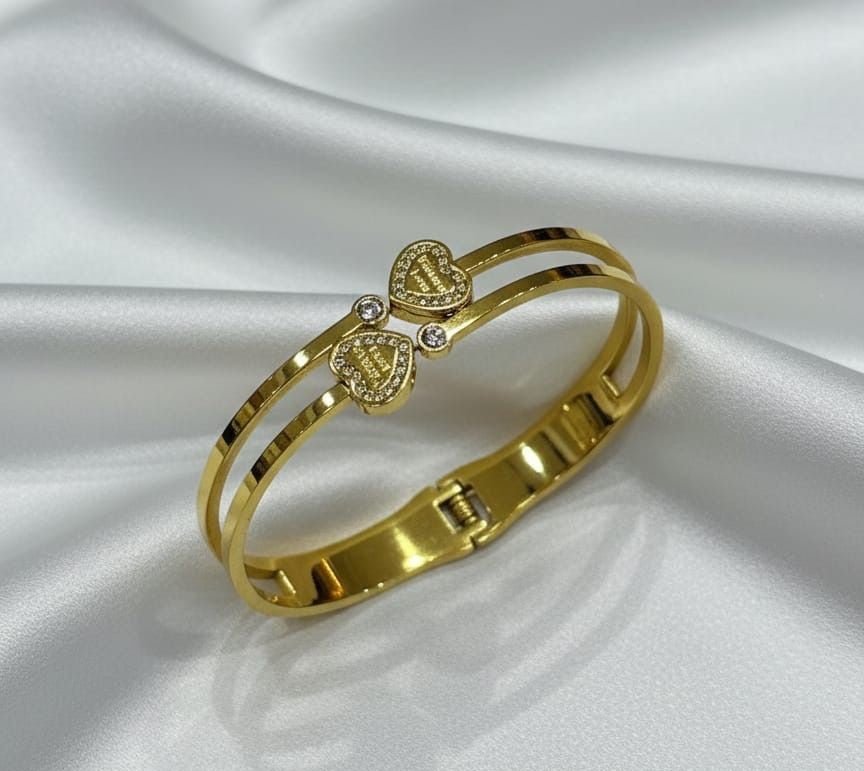 Double Heart Crystal Bangle - Zambeel