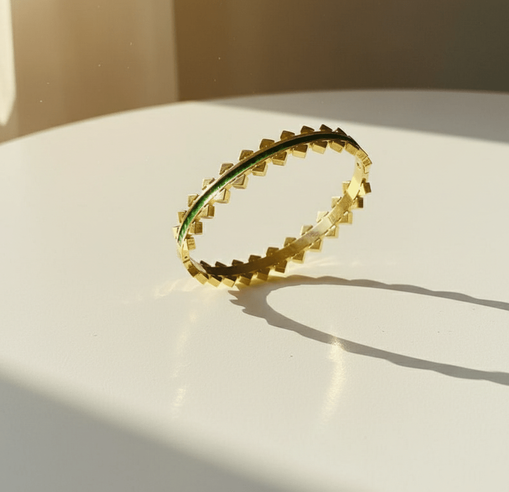 Emerald Edge Spike Bangle - Zambeel