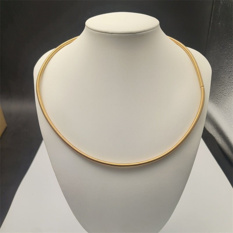 European And American Khaki Necklace Snake Bone Pattern Can Be Opened - Zambeel