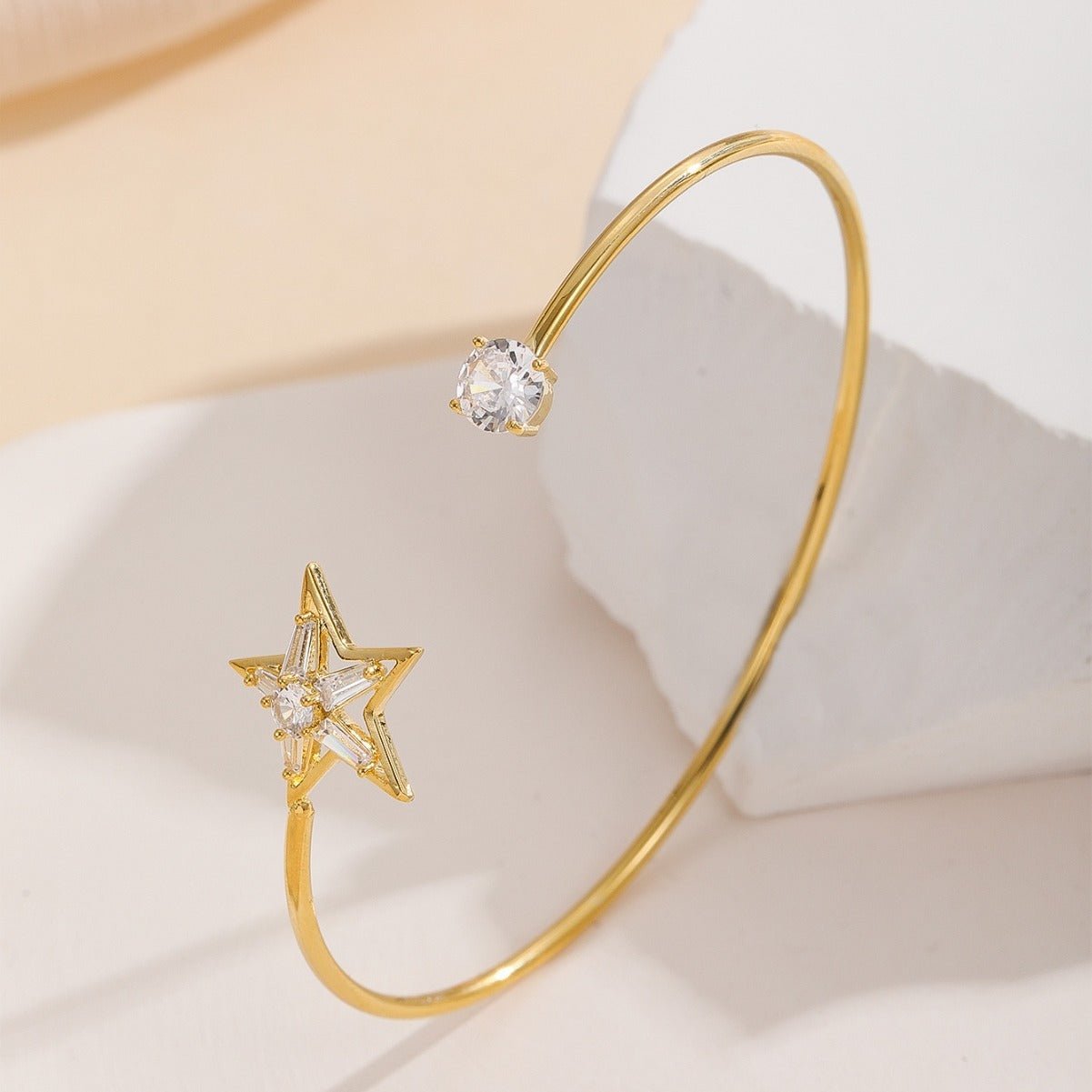 Fashion Women's Bracelet Five - pointed Star Copper Inlaid Zircon - Zambeel
