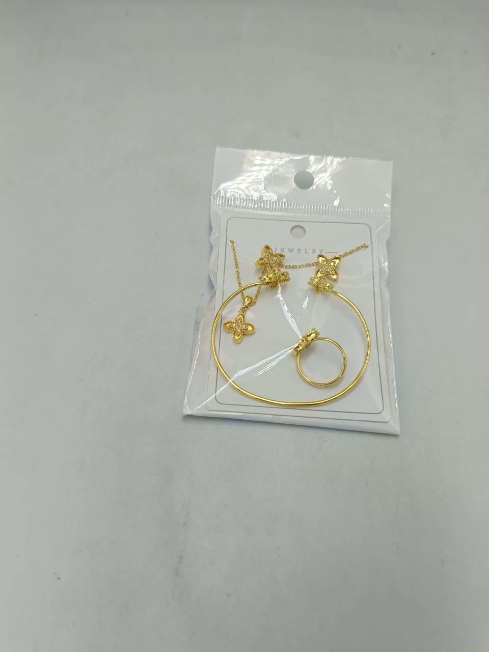 Gold Plated Four - Leaf Clover Jewelry Set - Zambeel