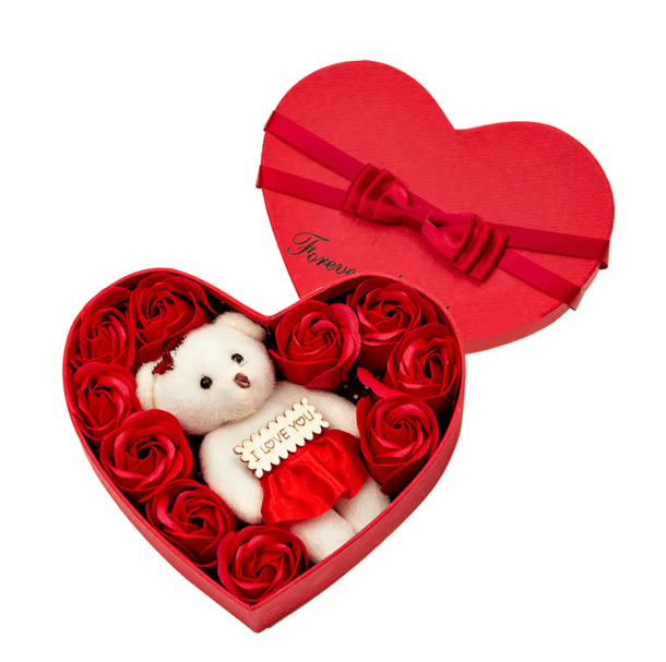 Heart - Shaped Flower Gift Box - Zambeel