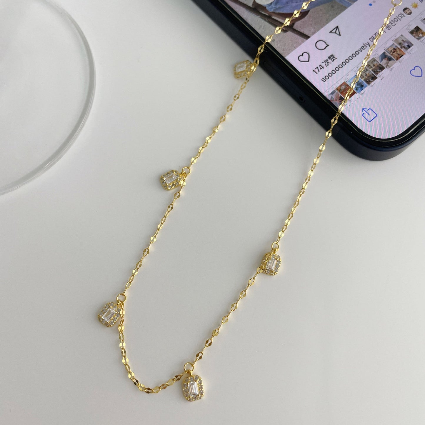 High - grade Niche Women's S925 Sterling Silver Small Square Diamond Clavicle Necklace - Zambeel