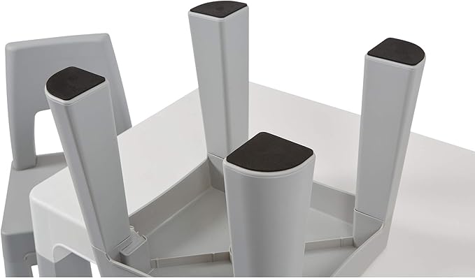 Kids Study Table ยฉ - Zambeel