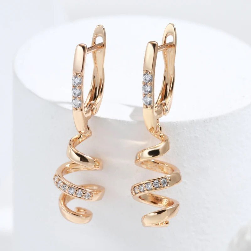 Light Luxury D - shaped Earrings Elegant Women - Zambeel