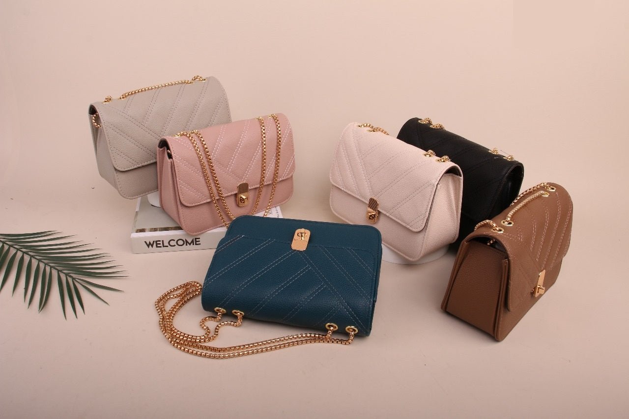 Matelassé Shoulder Bag - Zambeel