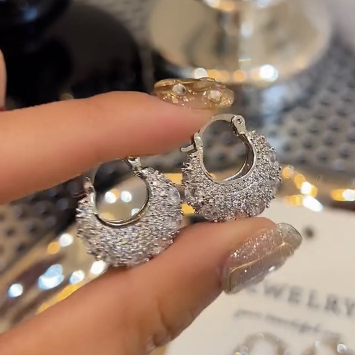 Micro Inlaid Zircon Bag Ear Buckle All - matching - Zambeel