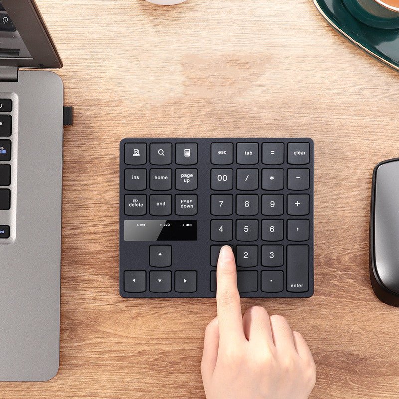 Multifunctional 35 - key Charging Wireless Numeric Keyboard - Zambeel