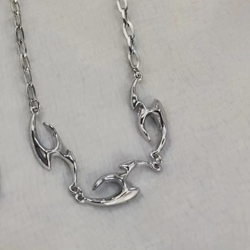 New Irregular Shaped Metal Necklace - Zambeel