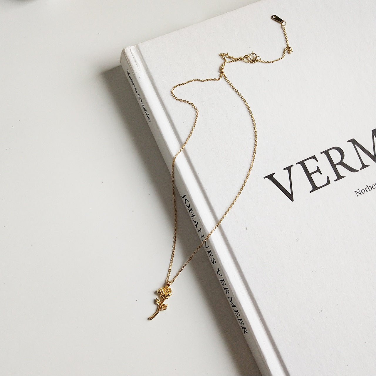 Rose Gold Necklace Necklace Necklace - Zambeel