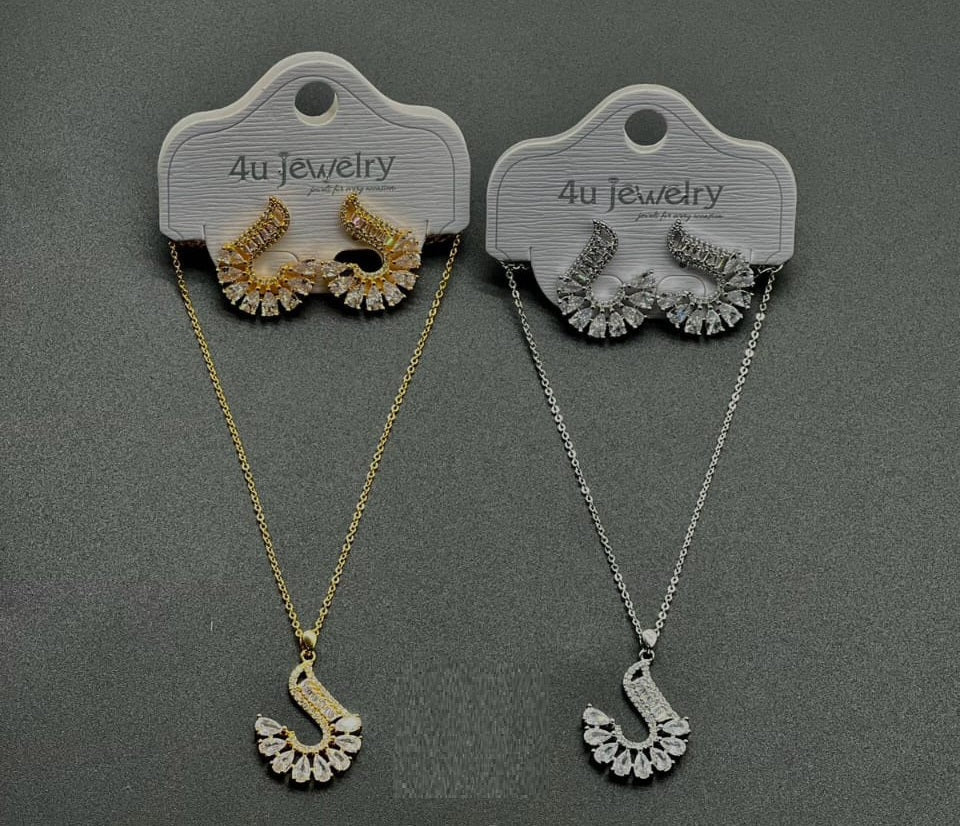 Swan Curve Necklace Set - Zambeel