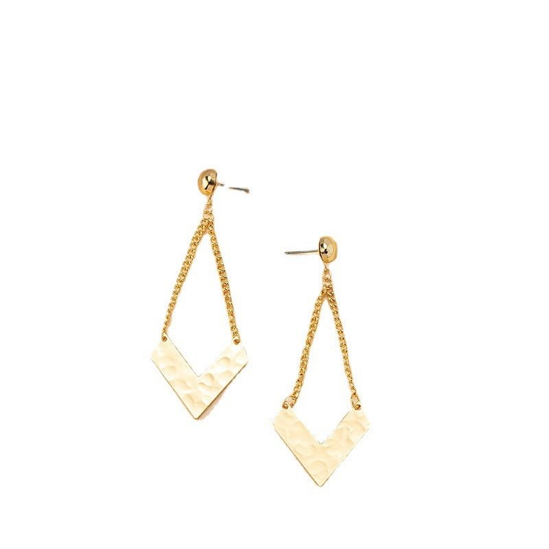 Women's Simple Fashion Temperamental Tassels Stud Earrings - Zambeel