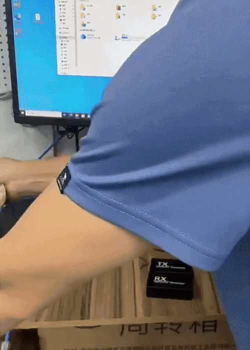 1-in-4 USB 2.0 Extender Over