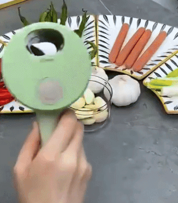 مفرمة طعام محمولة