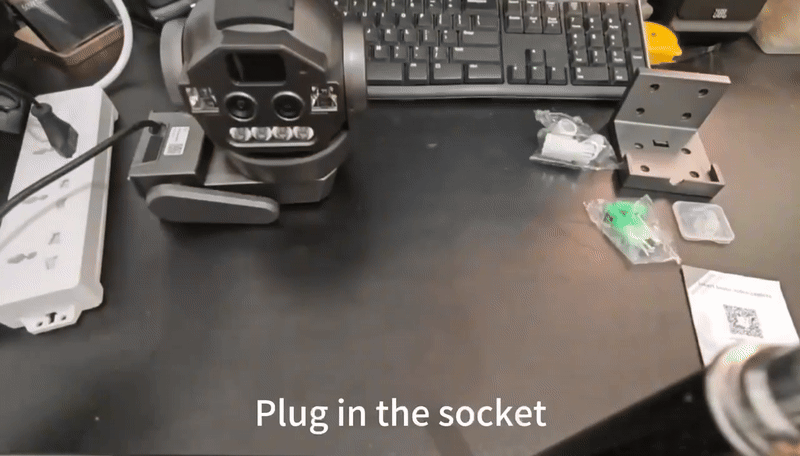 كاميرا مزدوجة العدسة ©