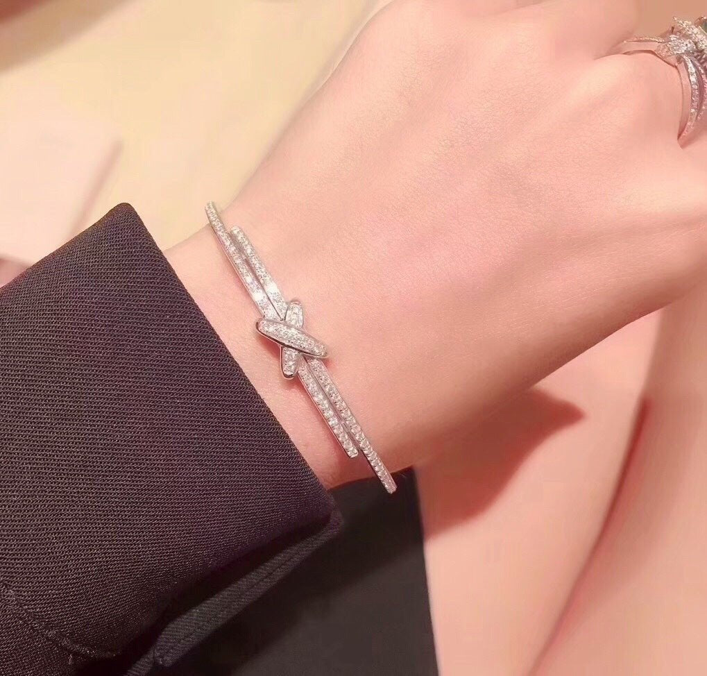 925 Sterling Silver Shangmei Cross Full Diamond Bracelet - Zambeel