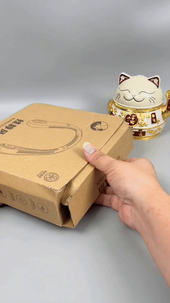 مروحة معلقة على الرقبة بدون ريش