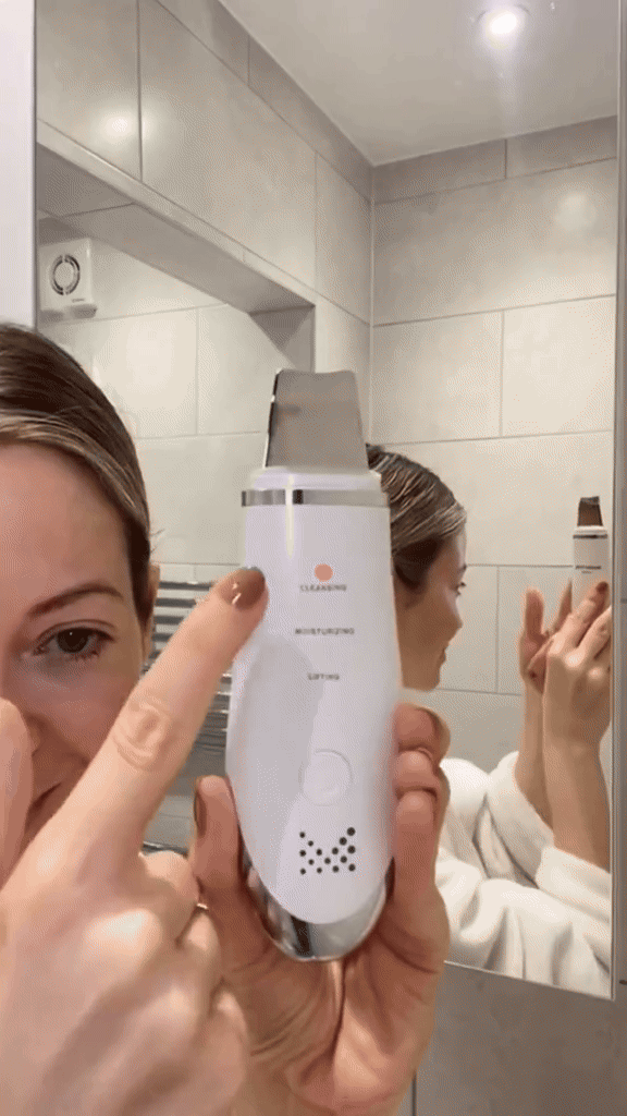 3-in-1 Ultrasonic Facial Skin Scrubber (Original)