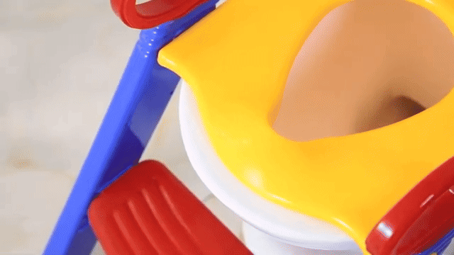 سلم مرحاض للأطفال