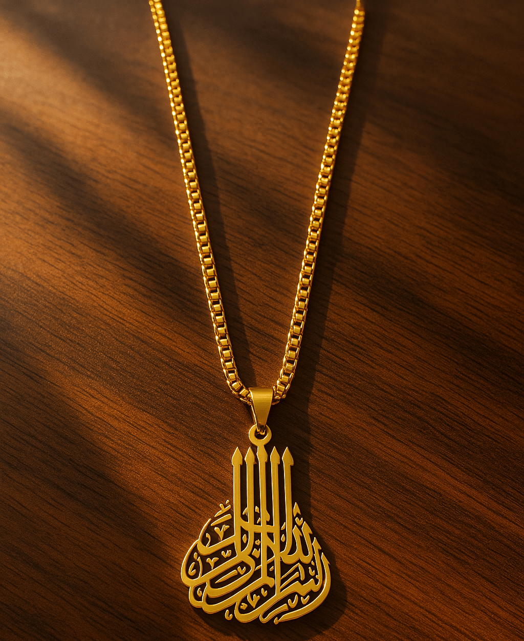 Arabic Calligraphy Design Necklace - Zambeel