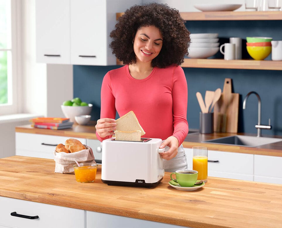 Braun - 2 Slice Toaster (HT 1010) © - Zambeel