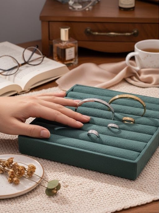 Classic Line Zircon Bangle & Ring Set - Zambeel