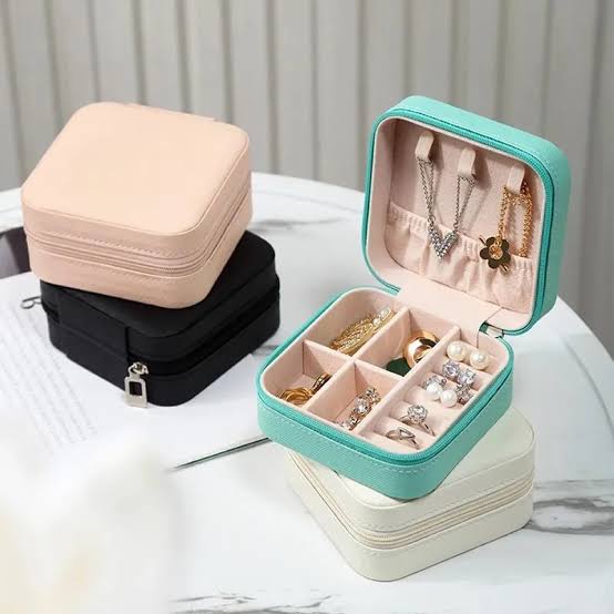 Compact Travel Jewelry Box - Zambeel