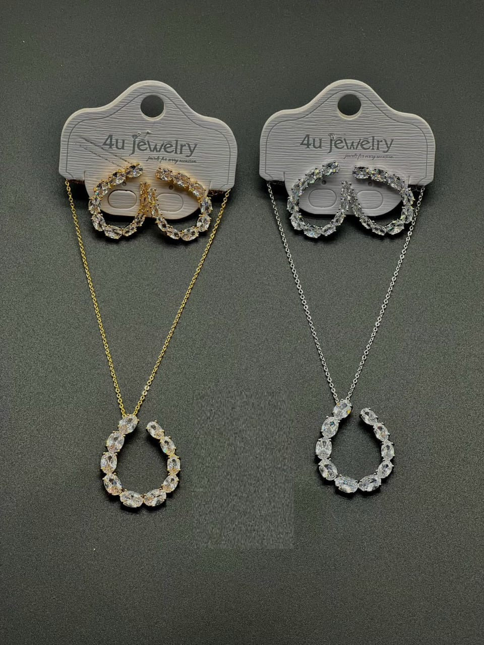 Crystal Loop Necklace Set - Zambeel