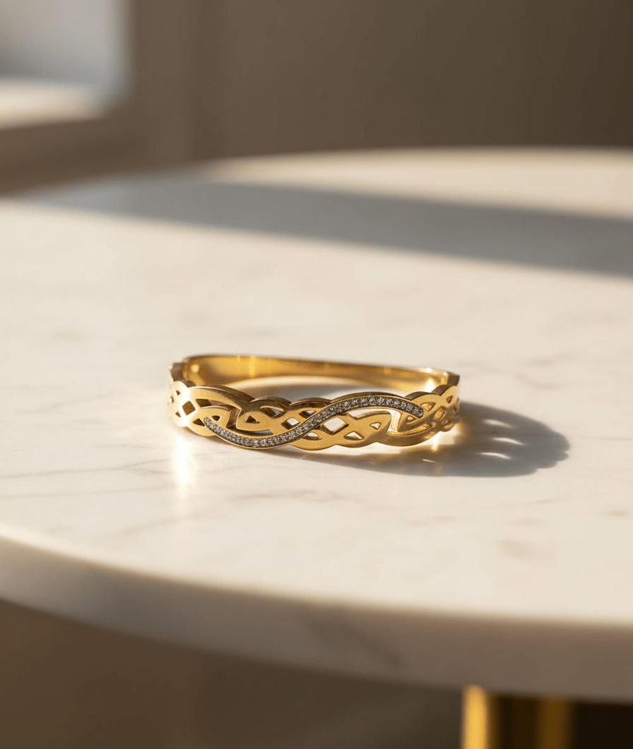 Crystal Wave Pattern Bangle - Zambeel