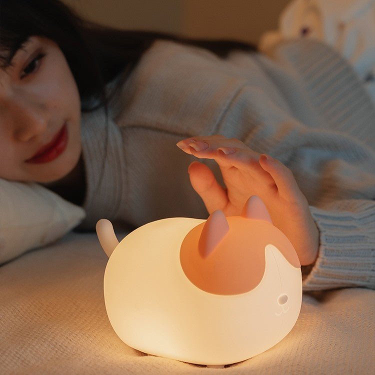 Cute Cat Silicone Bedroom Bedside Lamp - Zambeel