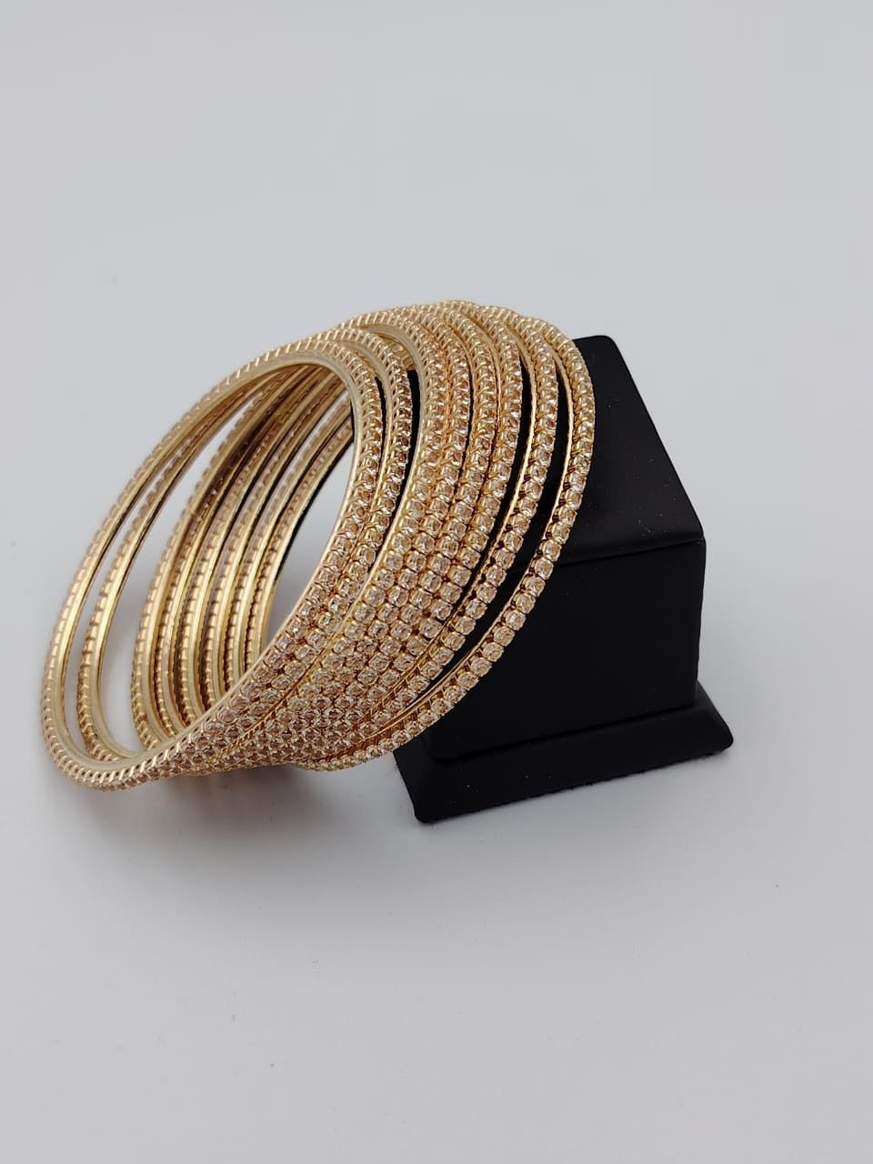 Elegant Bangles For Female - Zambeel