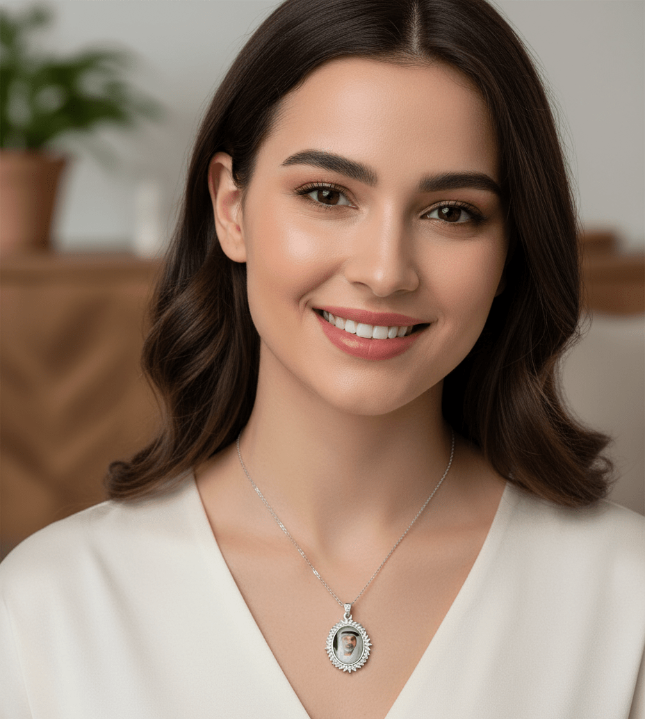 Elegant Oval Custom Photo Pendant - Zambeel