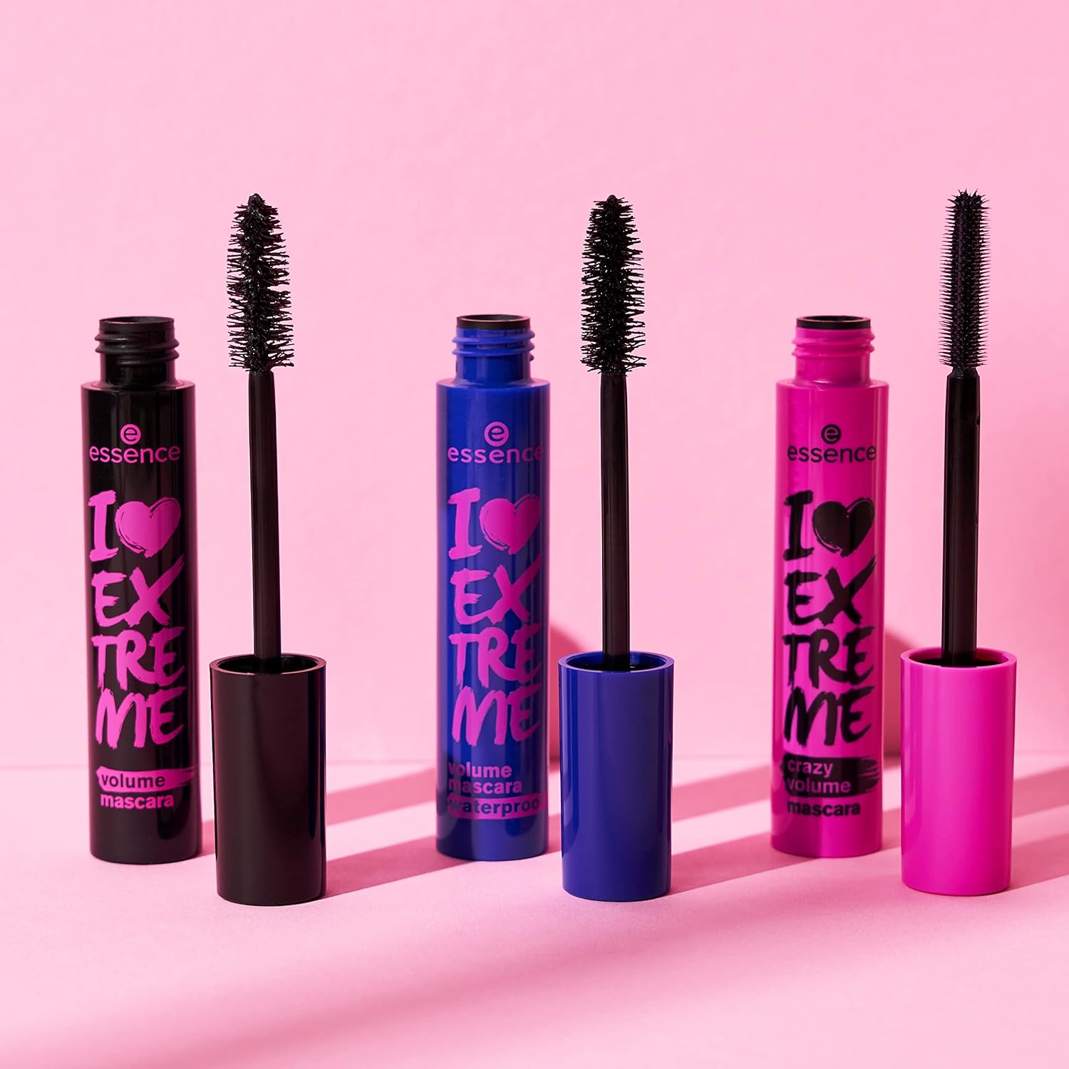 Essence - I Love Extreme Crazy Volume Waterproof Mascara (Original) - Zambeel
