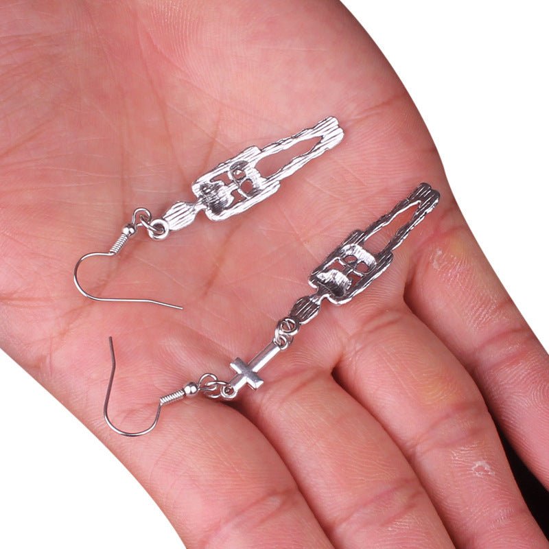 European And American Popular Exaggerated Gothic Skull Earrings - Zambeel