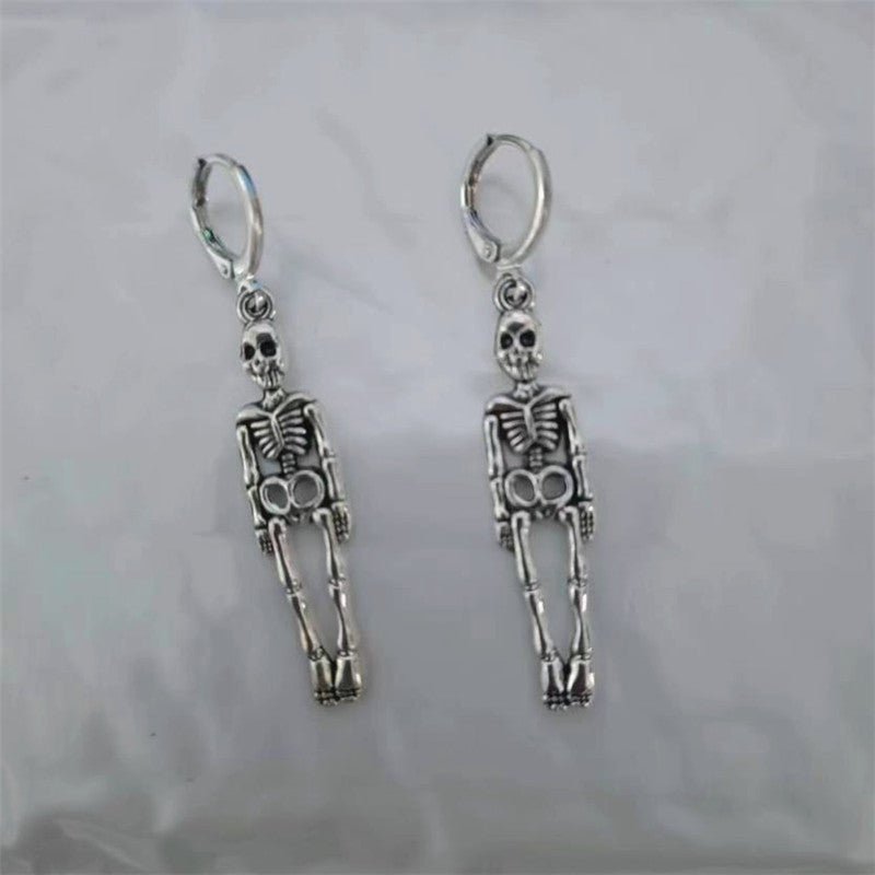 European And American Popular Exaggerated Gothic Skull Earrings - Zambeel