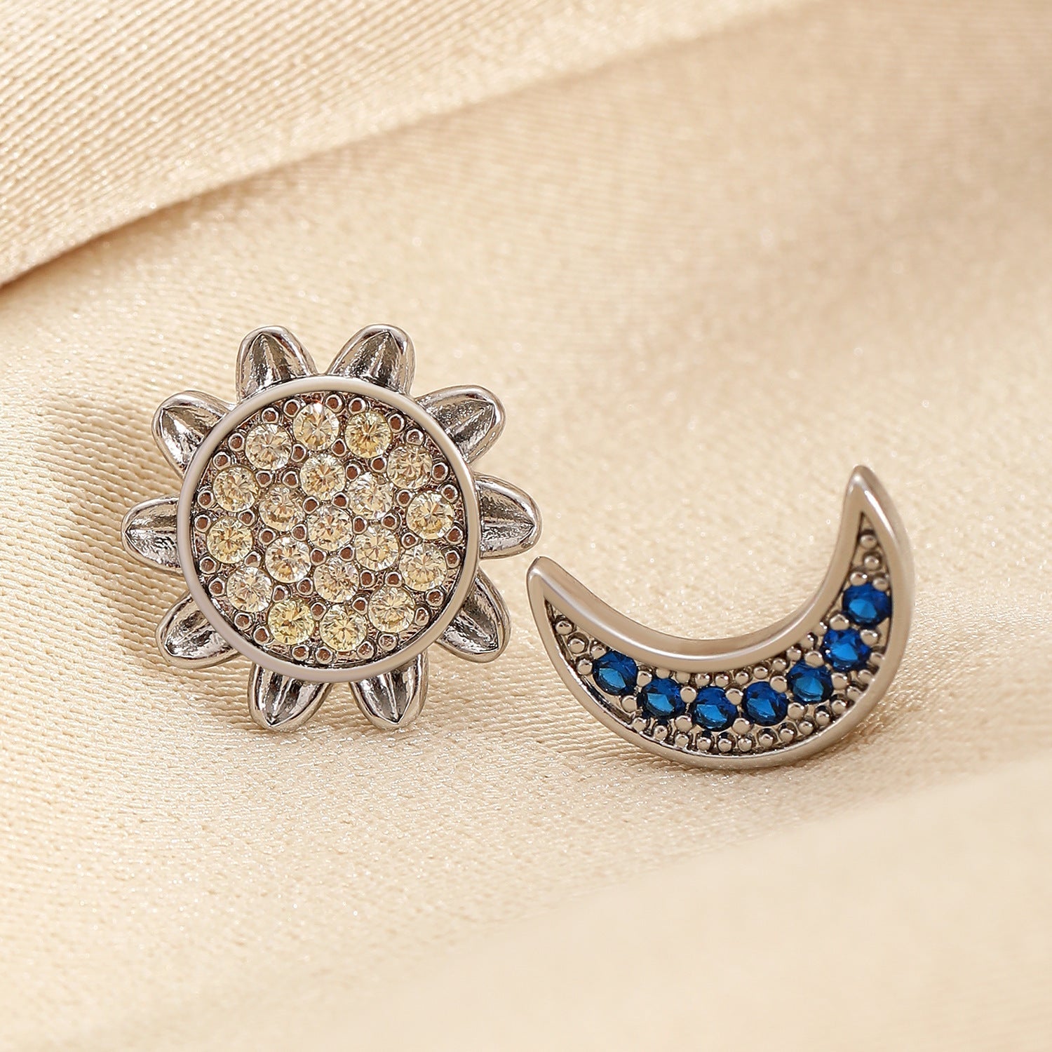 Fashion Sun And Moon Full Diamond Stainless Steel Studs - Zambeel