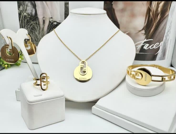 Fendi Gold Pendant Jewelry Set - Zambeel