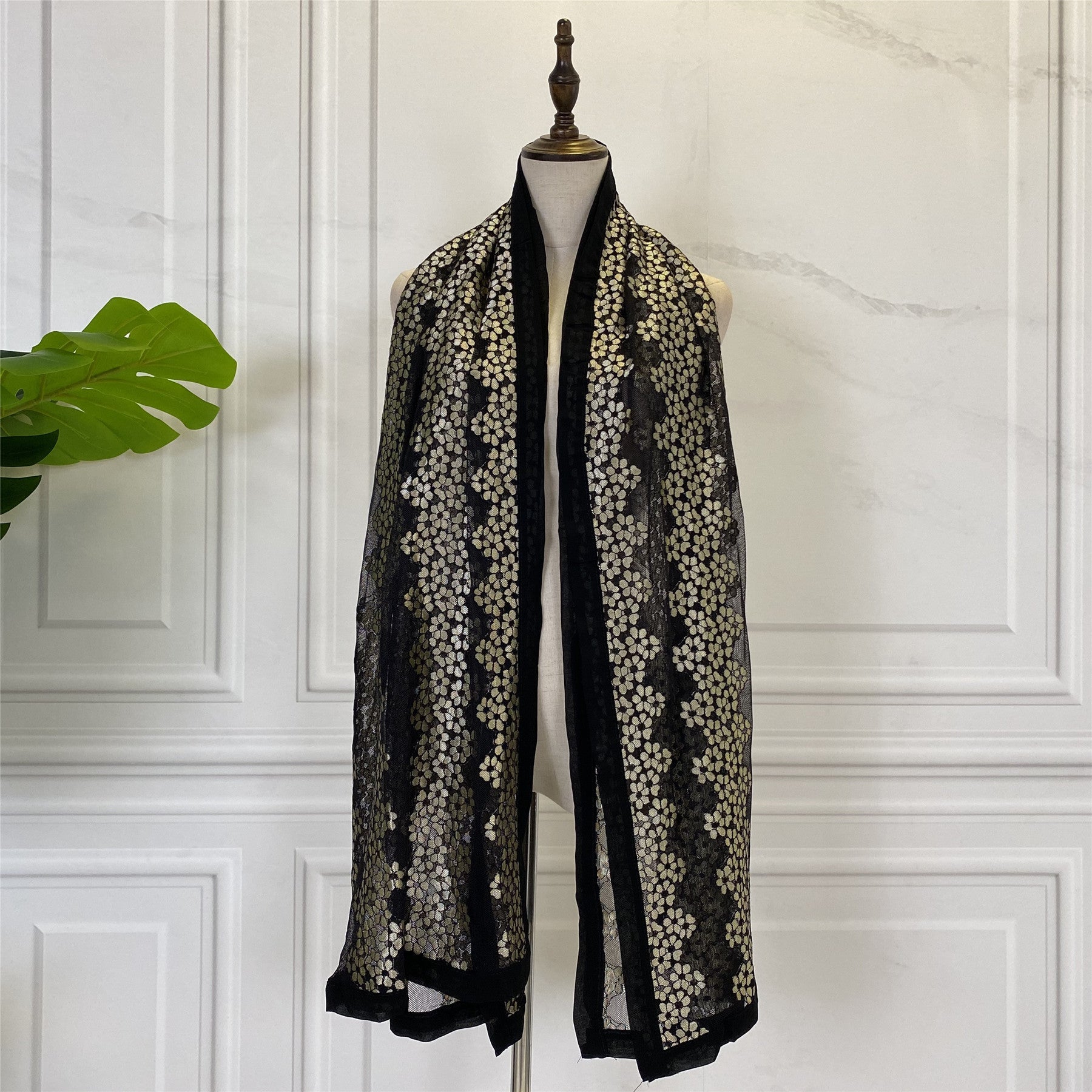 Flower Embroidered Headscarf For Women - Zambeel