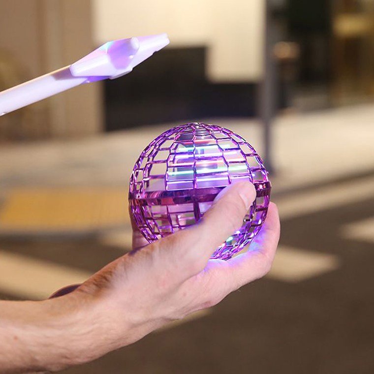 Flying Spinner - Zambeel