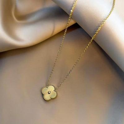 Four - Leaf Clover Gold Pendant Necklace - Zambeel