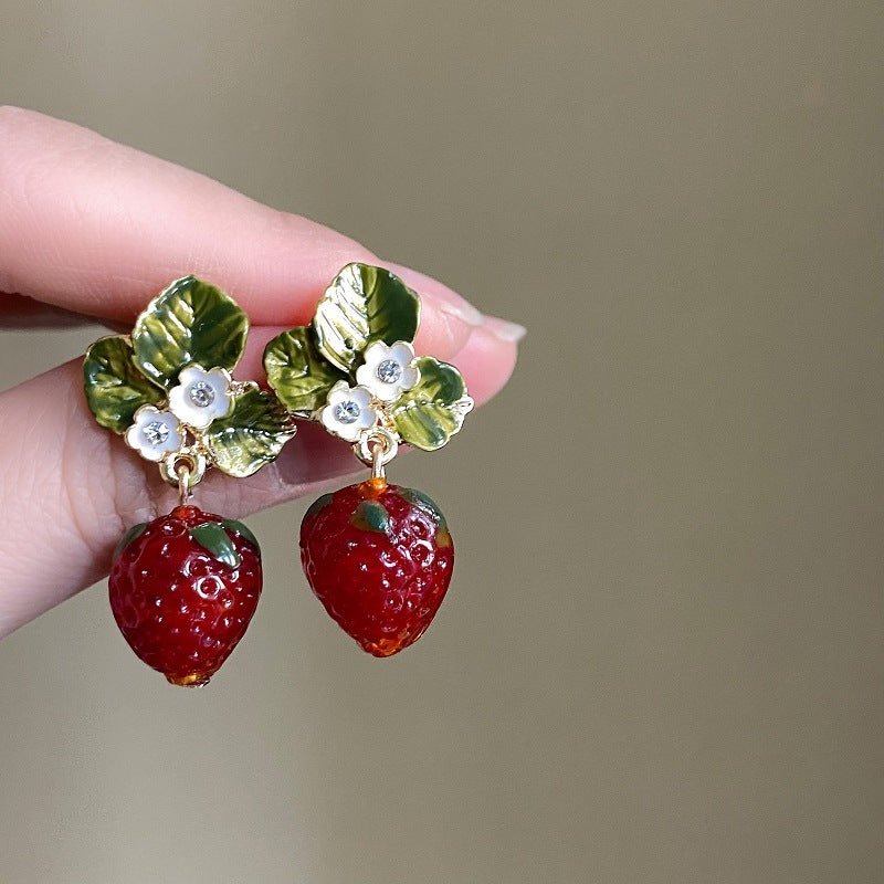 Fresh And Sweet Red Strawberry Earrings For Women - Zambeel