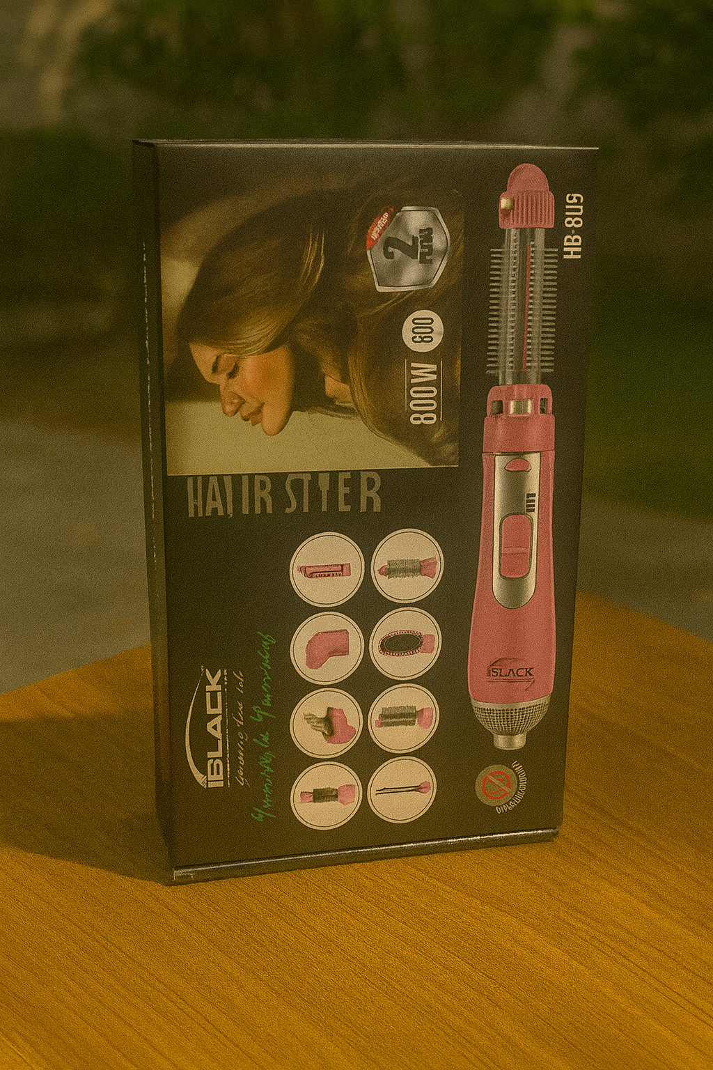 iBlack - 8 - in - 1 Hair Styler © - Zambeel