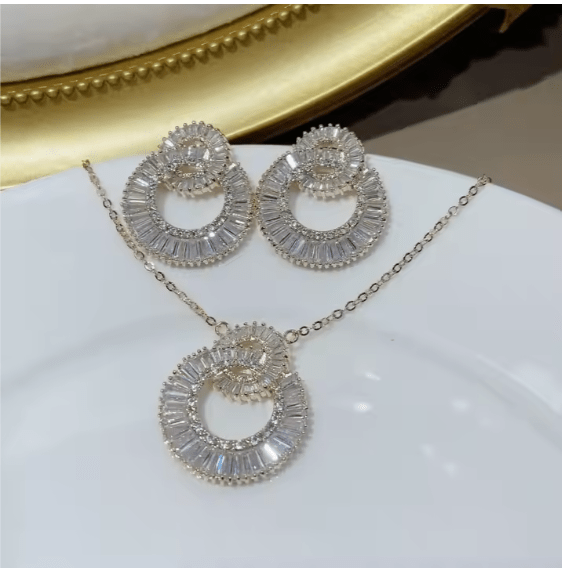 Infinity Necklace Set - Zambeel