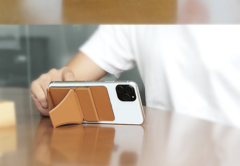 Invisible card phone holder - Zambeel