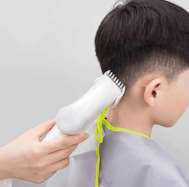 Lusn - Suction Hair Clipper © - Zambeel