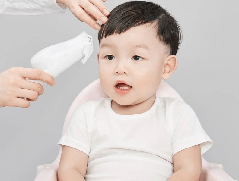 Lusn - Suction Hair Clipper © - Zambeel