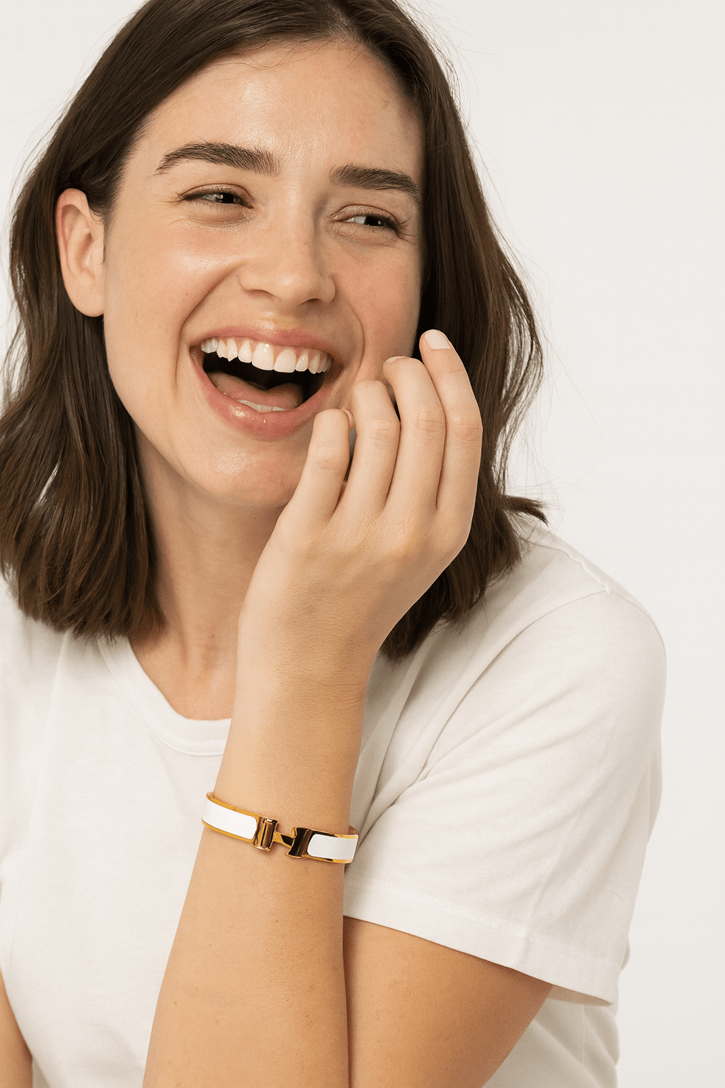 Luxury H Enamel Bracelet - Zambeel