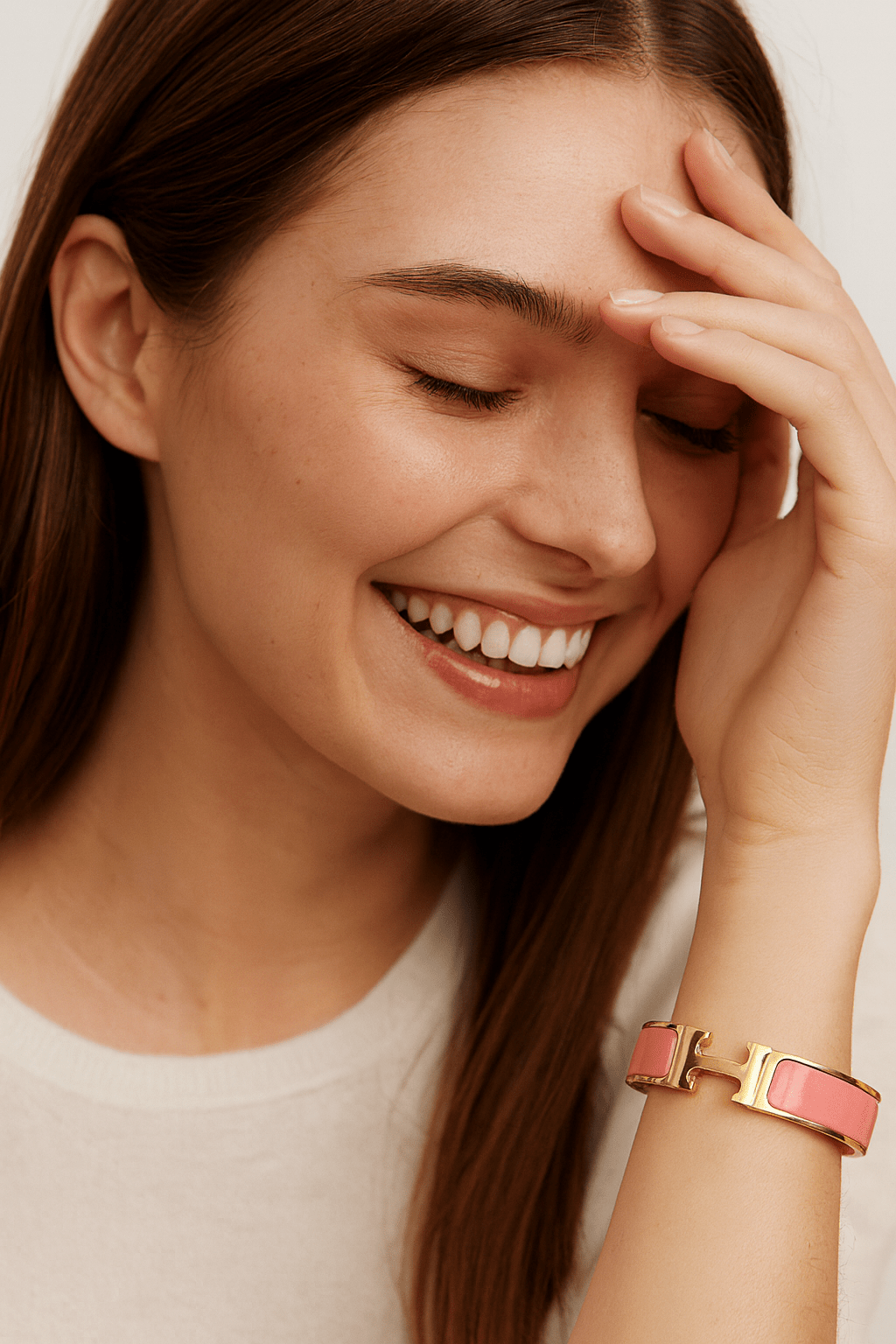 Luxury H Enamel Bracelet - Zambeel