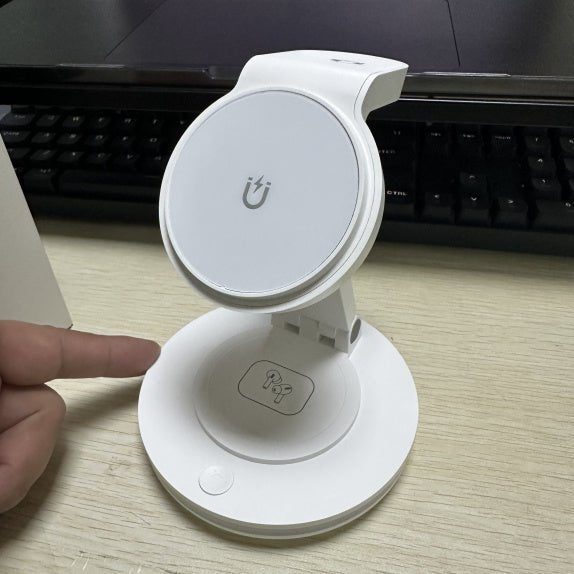 Magnetic Folding Wireless Charging Bracket - Zambeel